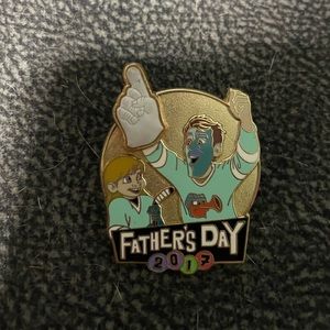 Disney Father’s Day pin 2017